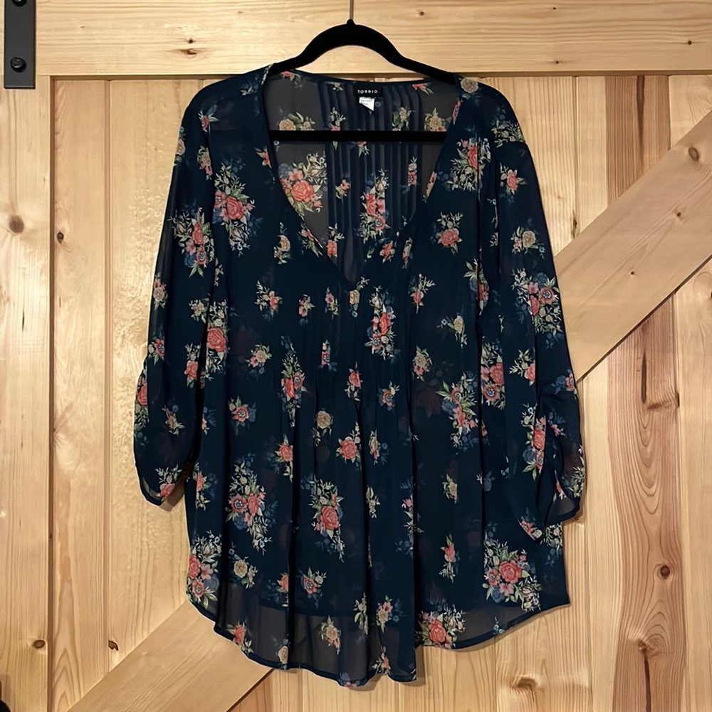 Worn once- Torrid size 2 peasant blouse